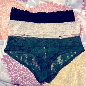 EXCELLENT CONDITION Victoria’s Secret Hiphugger/Hipster Panties- 3Pk Size L